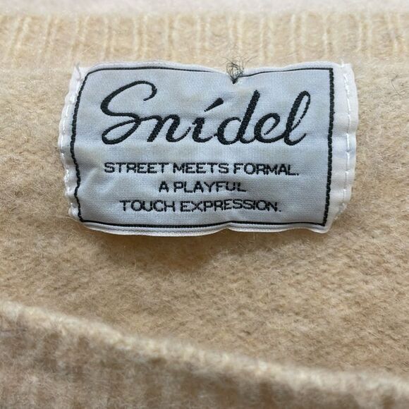 Vintage Snidel Japanese Streetwear Wool Blend Cropped Floral Applique Sweater - Picture 3 of 9